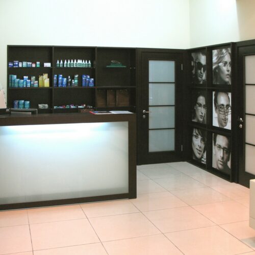 bar and reception desks: 2