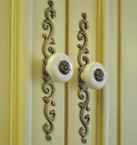 мебельные ручки